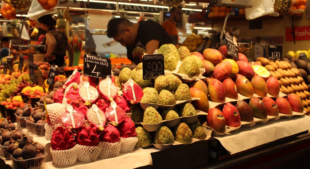 Escaparatismo en establecimientos de alimentación y técnicas de marketing · formación FUNDAE