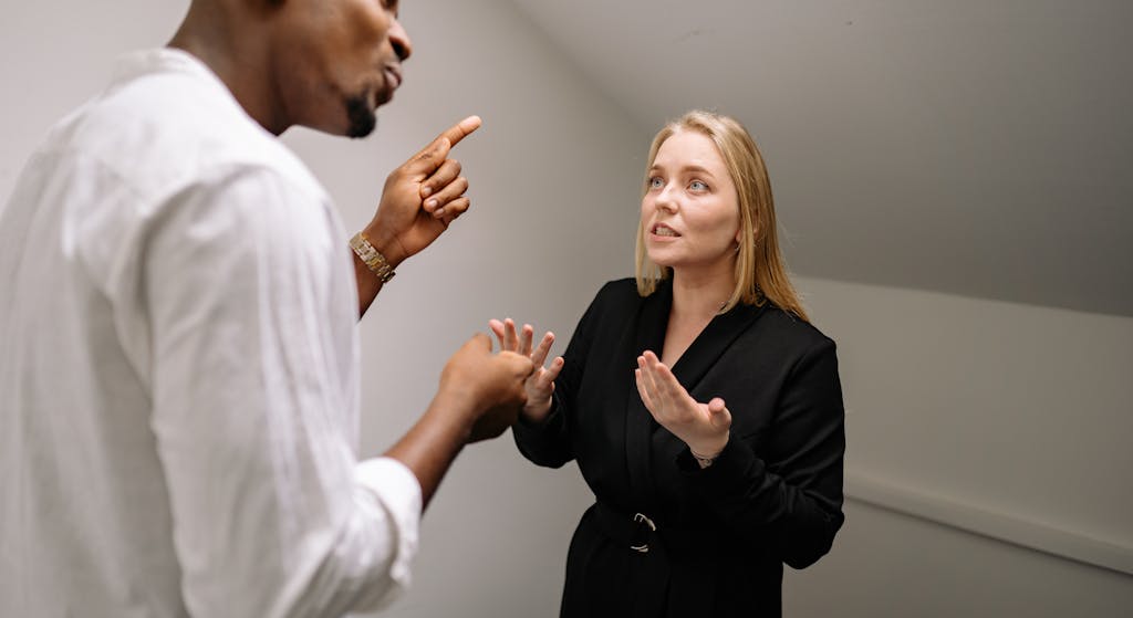 Resolución de conflictos con clientes · formación FUNDAE